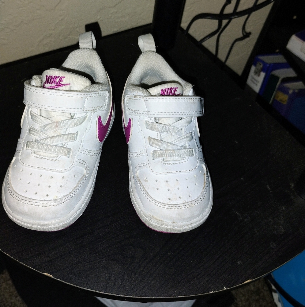 Nike Toddler White and Pink Sneakers